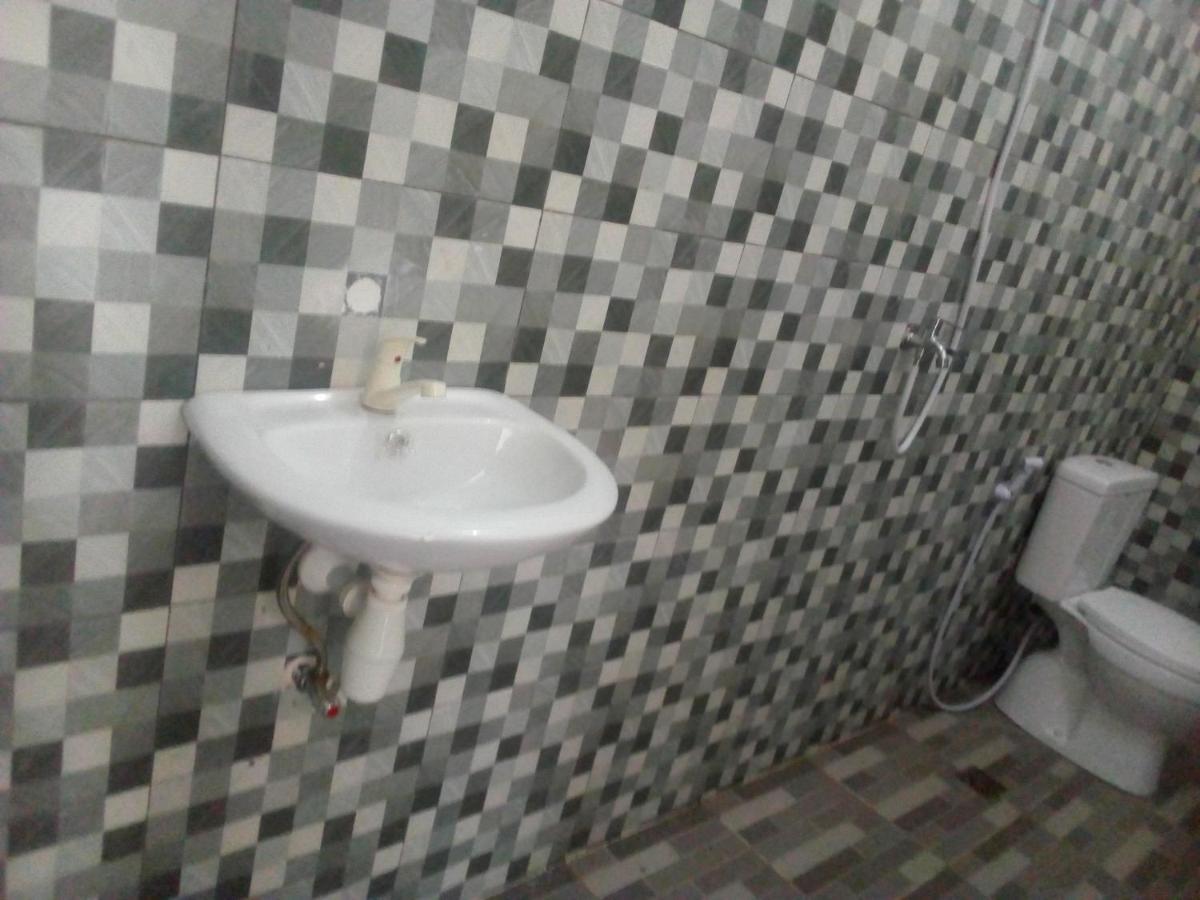 Ariata Arya Hostel Kuta  Exteriör bild