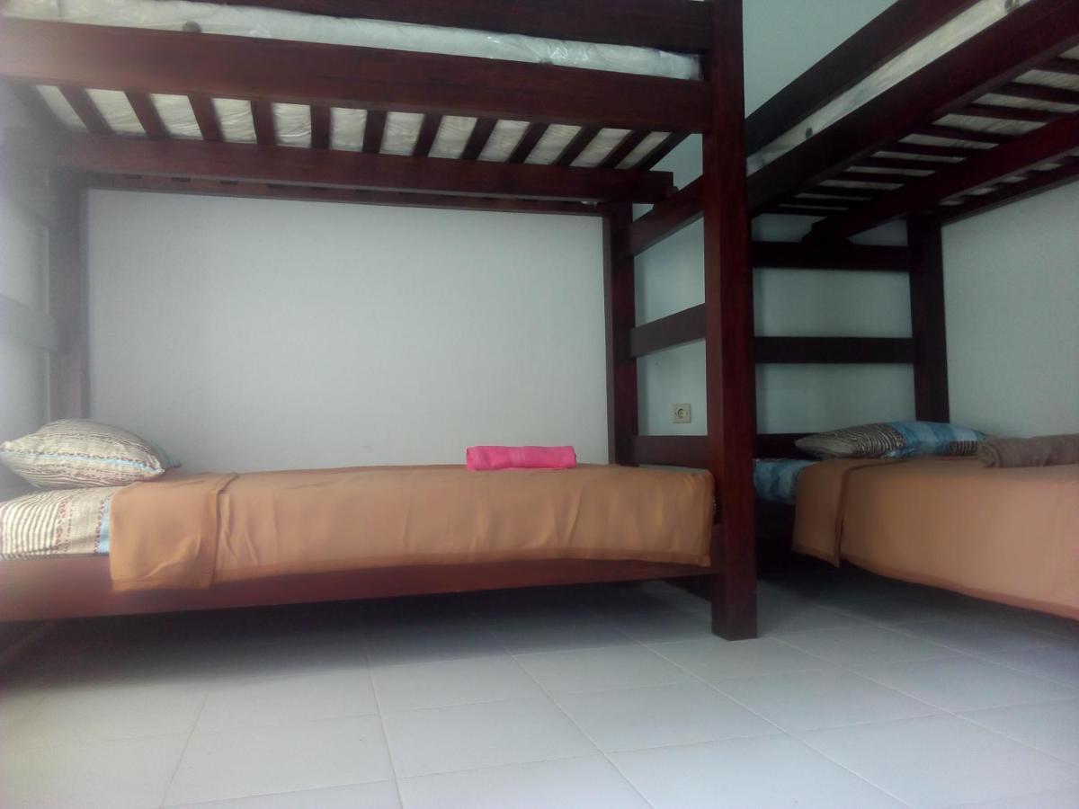 Ariata Arya Hostel Kuta  Exteriör bild