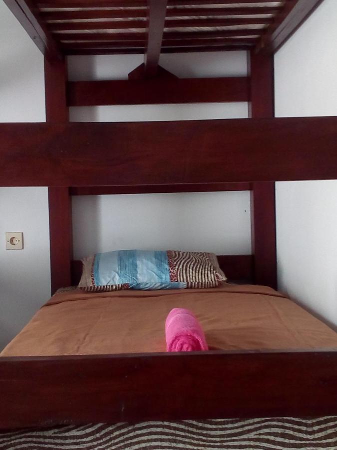 Ariata Arya Hostel Kuta  Exteriör bild