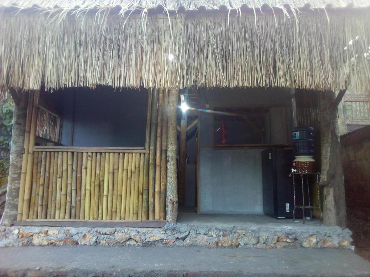 Ariata Arya Hostel Kuta  Exteriör bild